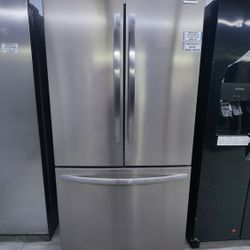 FRIGIDAIRE 3 FRENCH DOOR REFRIGERATOR WITH  BOTTOM ICE MAKER WITH 1 YEAR WARRANTY  /1 AÑO DE GARANTIA POR ESCRITO 