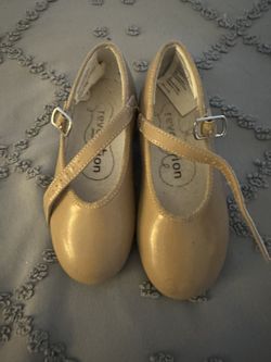 Revolution Girls Tan Tap Shoes Size 11.5