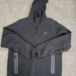 Nike Tech Fleece Black Sz L