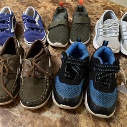 (5)  Toddler Boys Shoes / Size 9