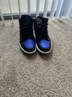 Air Jordan 1 Mid Black Hyper Royal