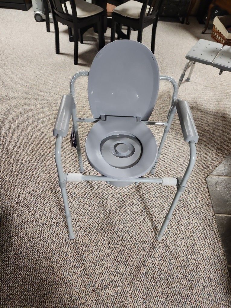 Portable Commode