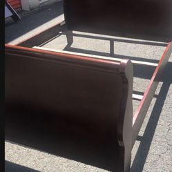 Ashley Furniture Solid Wood Queen Size Bed Frame: Headboard, Footboard, Rails . Delivery Available. Se Habla Español 