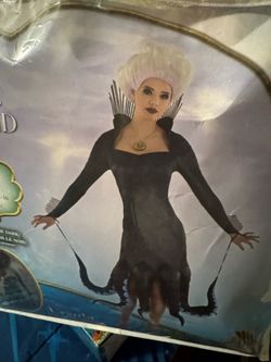 Ursula Halloween Costume