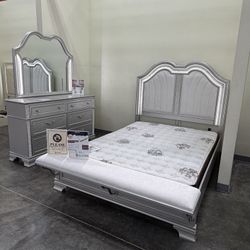 4PC Queen Bedroom Set 🔥 New Arrival 🔥