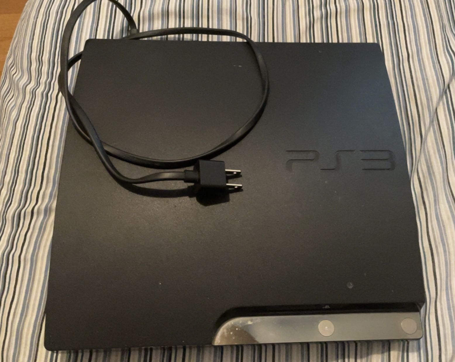 Play Station 3. (2 Controllers)