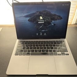MacBook Air 13 Inch  (2020) 