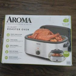 AROMA 22-quart Oven Roaster With High-Dome Lid