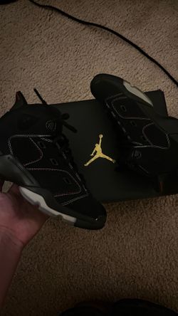 Jordan 6 size 5.5y