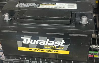 BATTERY DURALAST GOLD SIZE H7 lIKE NEW