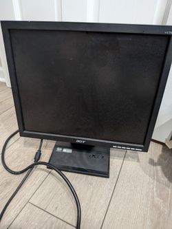 Acer 17 inch monitor pick up in schaummburg