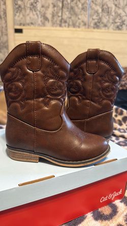 Toddler boys boots size 9