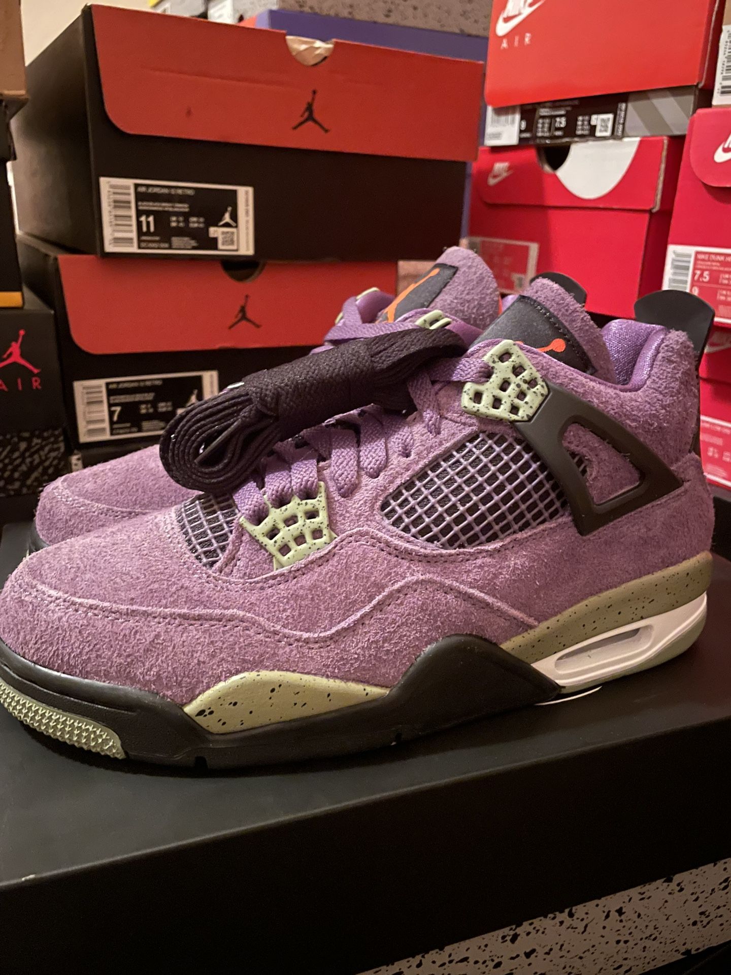 Air Jordan 4 Retro Canyon Purple