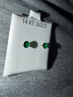 .925 Sterling Silver Emerald Stud Earrings