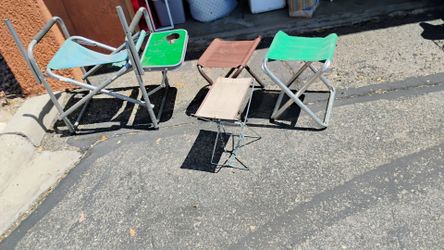 Bundle camping items Think 1 set  Needs New Canvas $15 Whole Lot