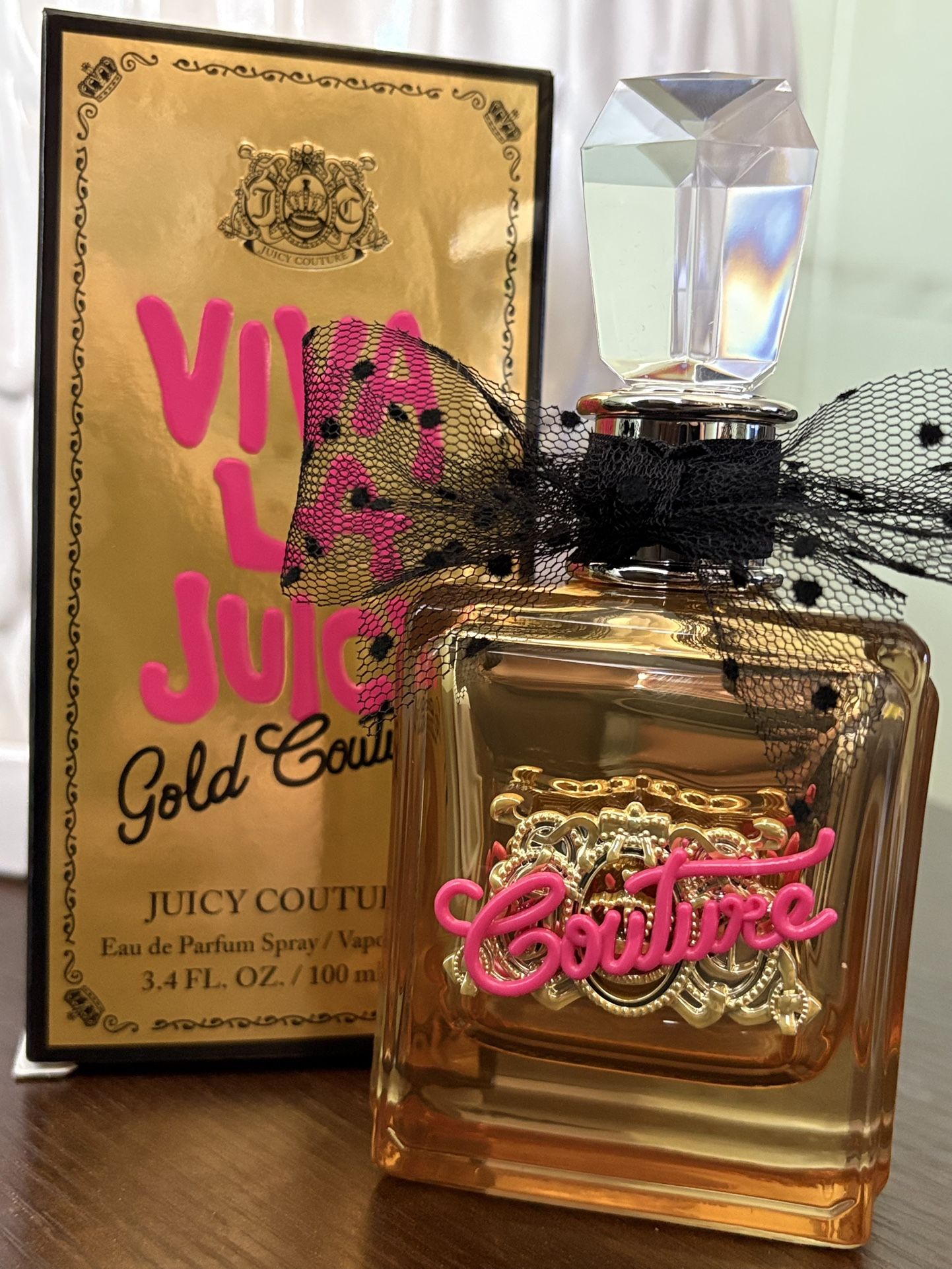 Viva La Juicy  Gold Couture Perfume 