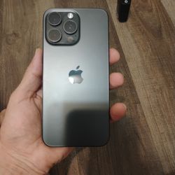 I phone 16 pro