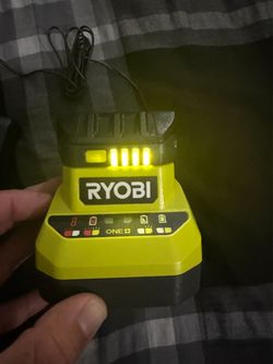 Ryobi battery w/ charger