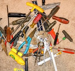 Small Pile of Assorted Hand Tools
