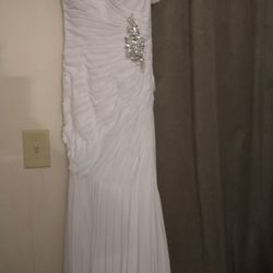 Wedding Dress, Dere Kiang, Sz 6, Long Train White