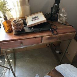 Wooden Desk With Plug 