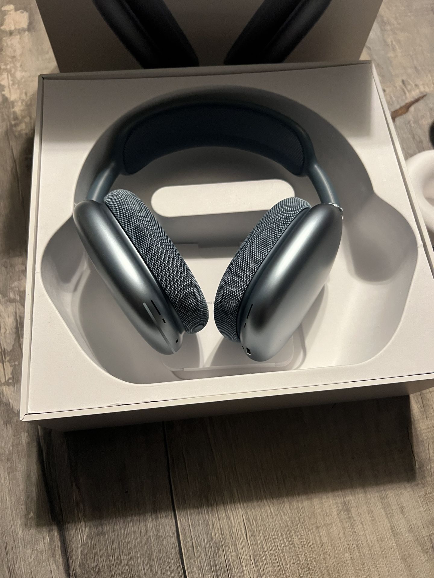 AirPods Max (Blue)