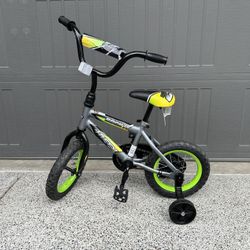 Boys Bike Age 2-4 Huffy 12”