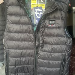 New Heated Vest With Battery Pack Size Small 