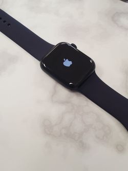 Apple - Watch SE (2nd generation) Starlight Cellular