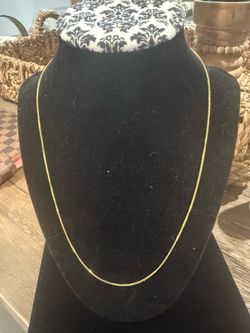 14 karat gold necklace