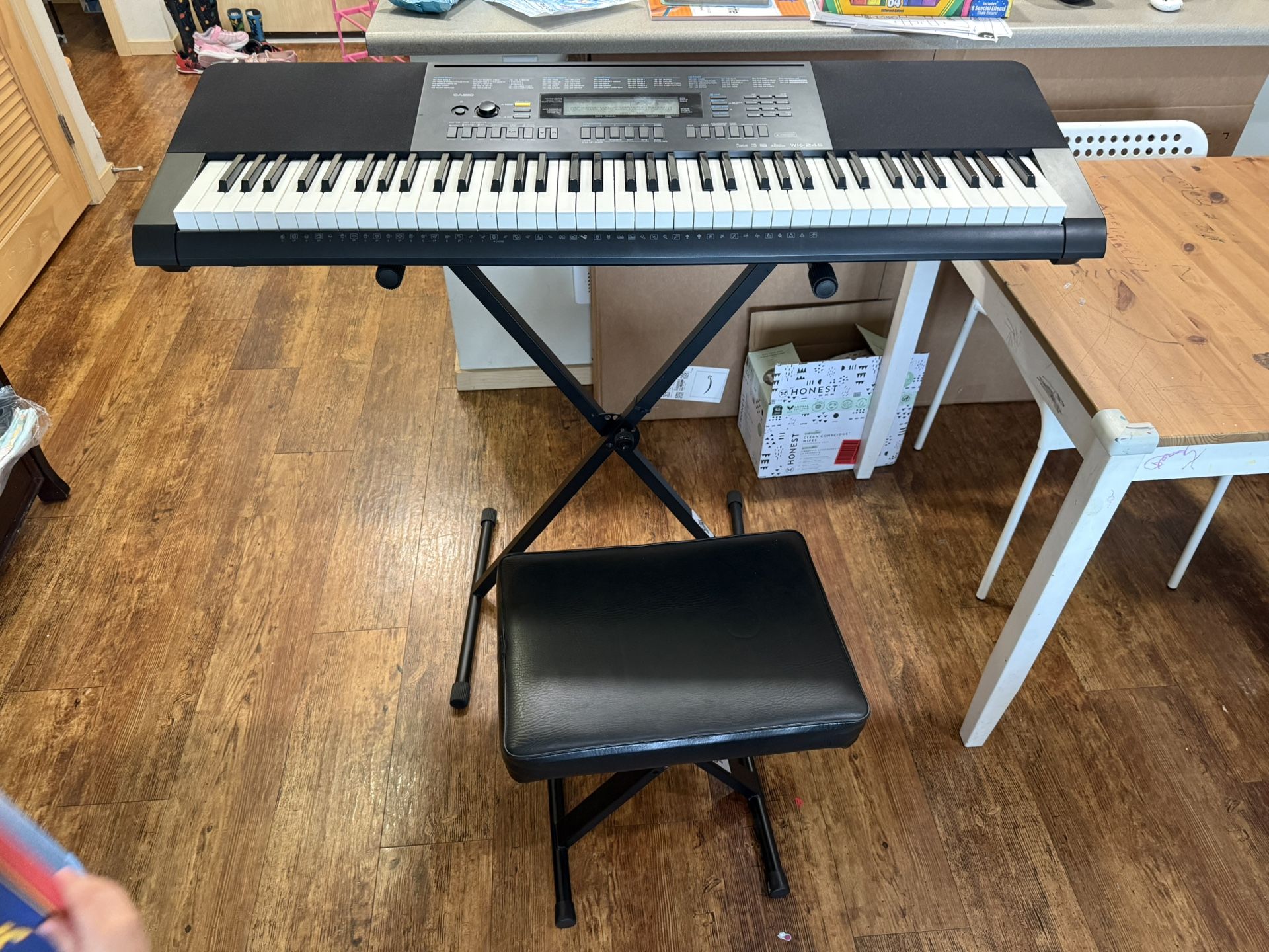 Casio WK-245 Digital Keyboard