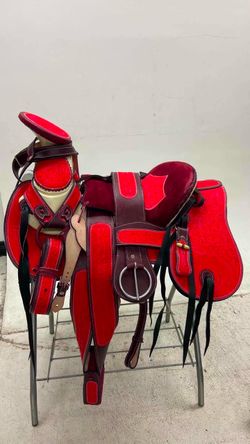 Montura charra bordada