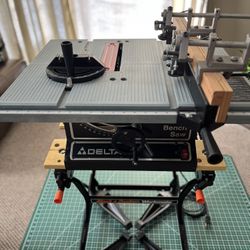 Delta Bench Saw: 8 1/4” With Extensions And Accessories 