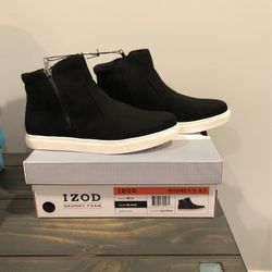 Women Izod Memory Foam Black Booties Available In Size 8.5. 