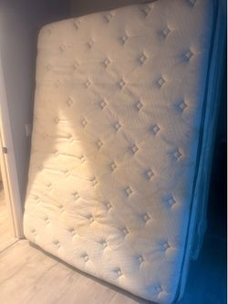 Queen mattress