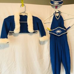 Girls 2pc Pageant Jumpsuit! Like New, Blue With Fur Trim Includes Hat! 