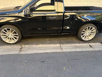 rines de venta zise 24  pulgadas dubs vienen incluidas las llantas no están rallados