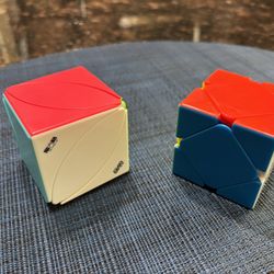 Skewb and QiYi Ivy Rubik’s Cube