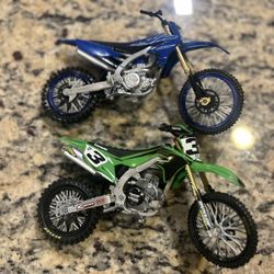 Mini Dirtbikes, Kawasaki, Yamaha