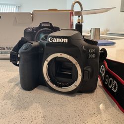 Canon Eos90D