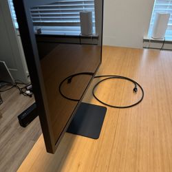 LG Ultra fine 27” 5k Monitor Thunderbolt