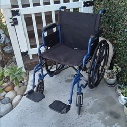 Like New Drive Standard Wheelchair