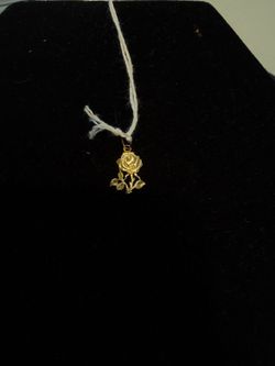 Rose pendant