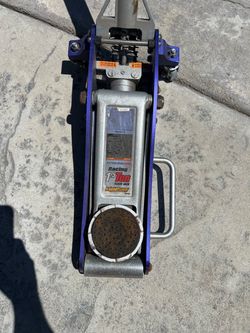 Aluminum car jack