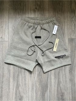 Ess shorts