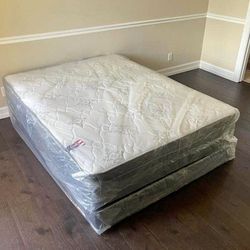 Full size mattress