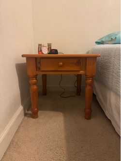 2 Night stand