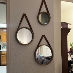 Free Mirror Set 