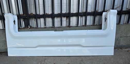 2019 2020 2021 2022 2023 2024 GMC SIERRA 1500 REAR LOWER TAILGATE TAIL GATE