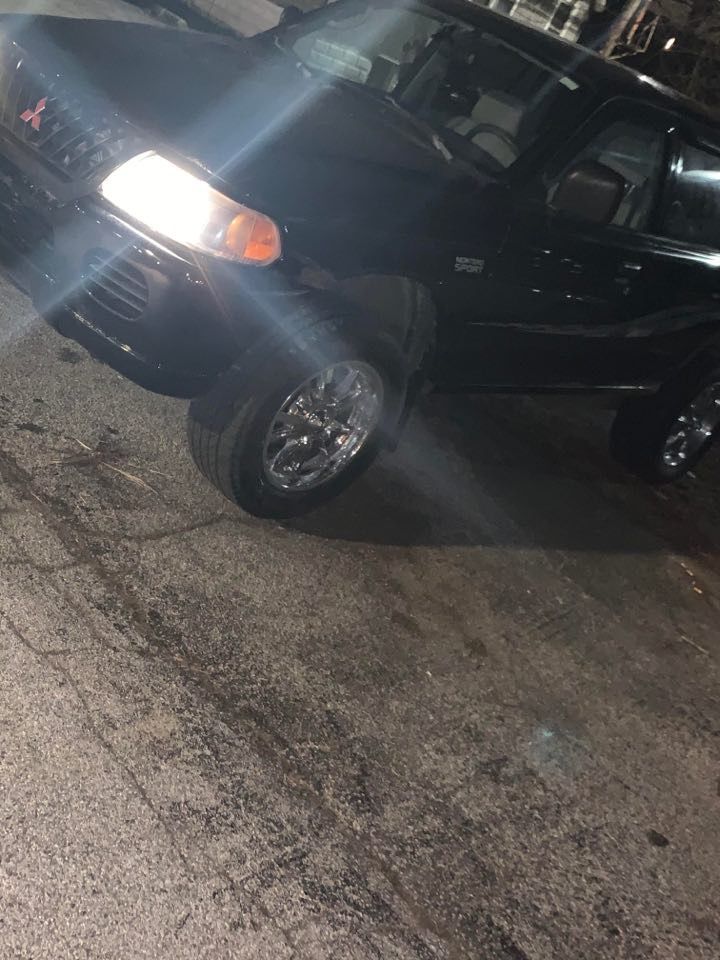 2001 Mitsubishi Montero Sport